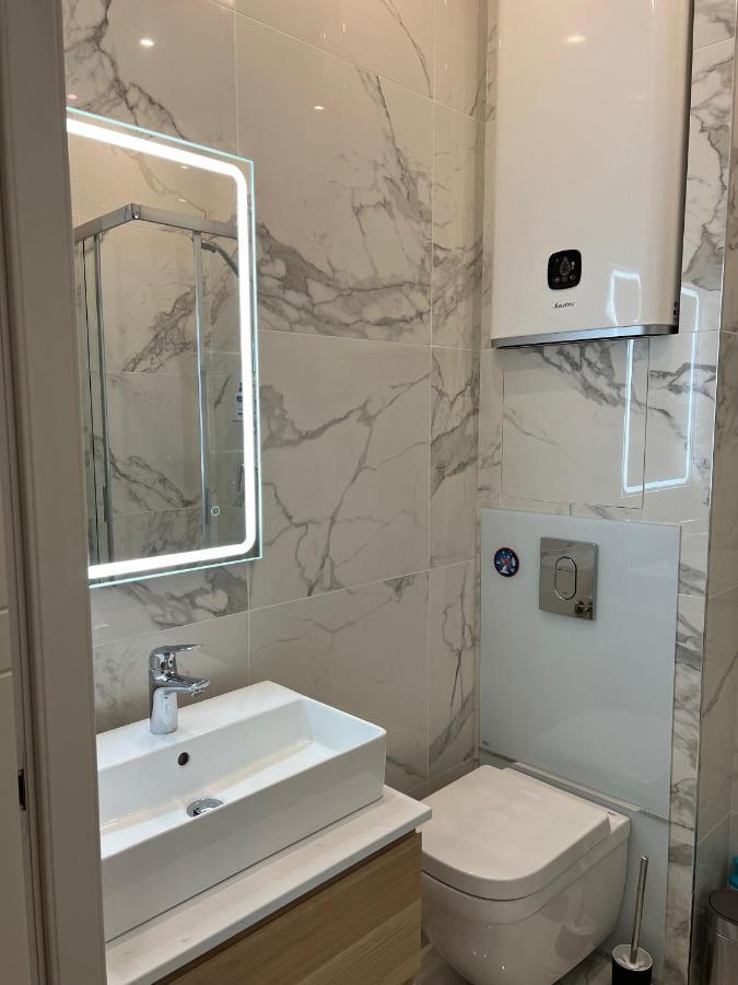 Newly Renovated Luxury Suite In The Center Of Cannes Exterior foto