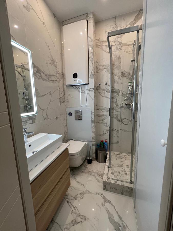 Newly Renovated Luxury Suite In The Center Of Cannes Exterior foto